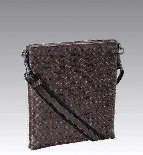 Bottega Veneta Men's Lambskin Shoulder Bag 7112 Brown - Click Image to Close